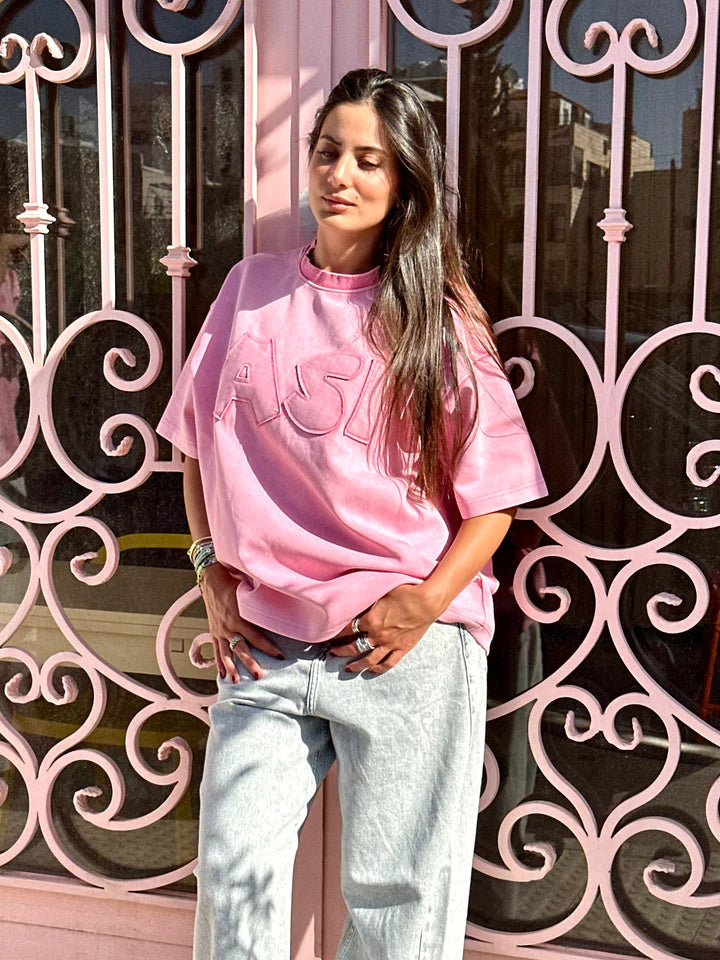 THE ASILI PATCH T-SHIRT IN BUBBLEGUM